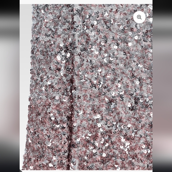 Dress the Population Nikita Pink And Silver Sequin Gown 1️⃣ - Picture 7 of 14